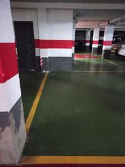 Rent Motorcycle parking  Carrer dels castellers de tarragona. Plaza de parking para moto