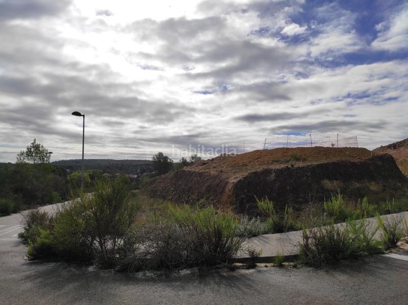 Foto 23d1a9b9-8b57-4013-8ecd-19b78b9b8c8f. Terreny residencial a Catllar (El)