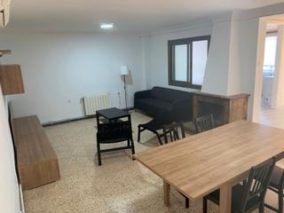 Location Appartement  Carrer de reding. Piso en alquiler para estudiantes zona mercado central