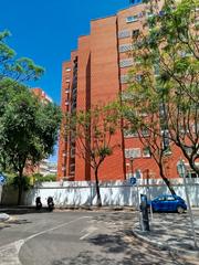 Miete Etagenwohnung  Carrer del cardenal vidal i barraquer. Piso en alquiler avda. vidal i barraquer, zona parc central, tar