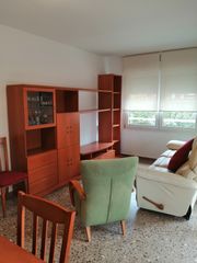 Lloguer Pis a Sant Pere i Sant Pau. Piso en alquiler en bloc la mussara, san pedro y san pablo, tarr