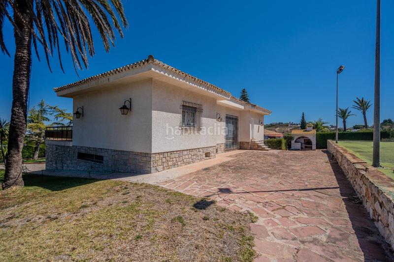 Foto 243960ec-0aac-45ba-9327-830762d5d243. Chalet mit heizung parking pool in Cumbres de Calicanto Torrent