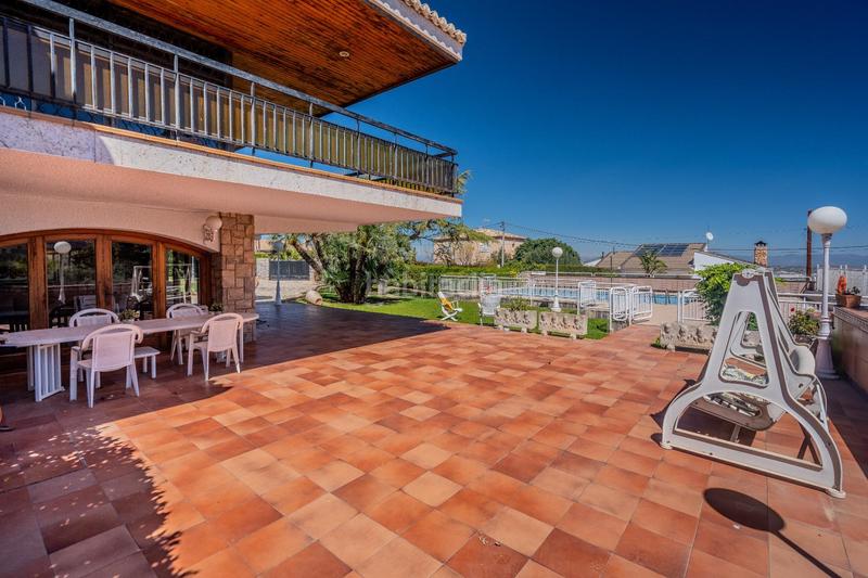 Foto cf4243b5-b22c-449a-bf7d-952c00386554. Chalet mit heizung parking pool in Cumbres de Calicanto Torrent