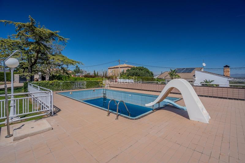 Foto e10eacf7-b2d1-491e-9cc9-897b28554a58. Chalet mit heizung parking pool in Cumbres de Calicanto Torrent