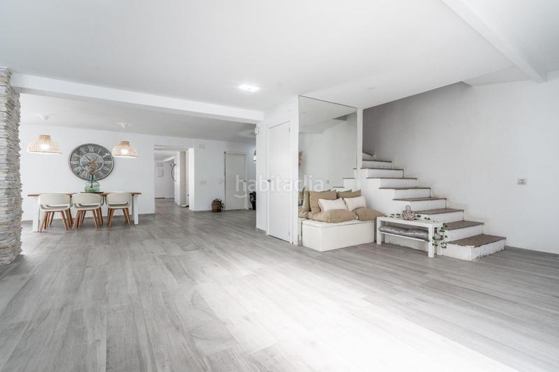 Foto 266cd0c6-a72b-4b87-98d7-e7e231a78243. Haus mit parking pool in Natzaret Valencia