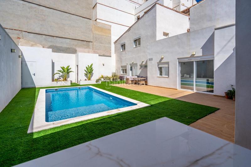 Foto 34910f7f-775f-49bb-abbe-13d3f5ea63cc. Haus mit parking pool in Natzaret Valencia