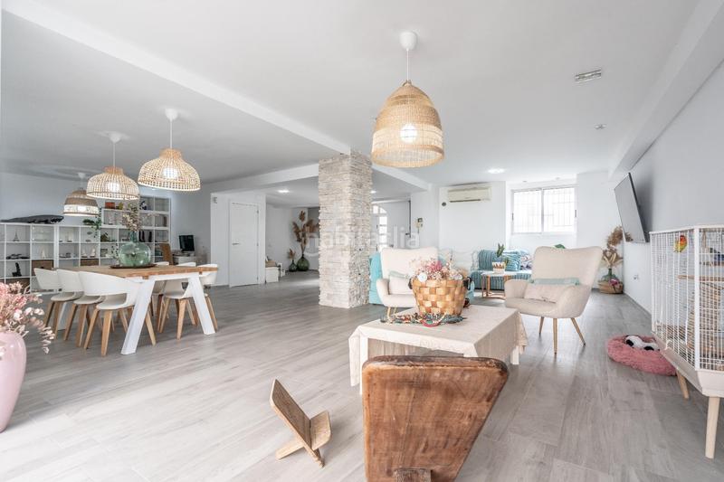 Foto acb8622e-be6c-48c7-a8b6-54d3cfc5dfa3. Haus mit parking pool in Natzaret Valencia