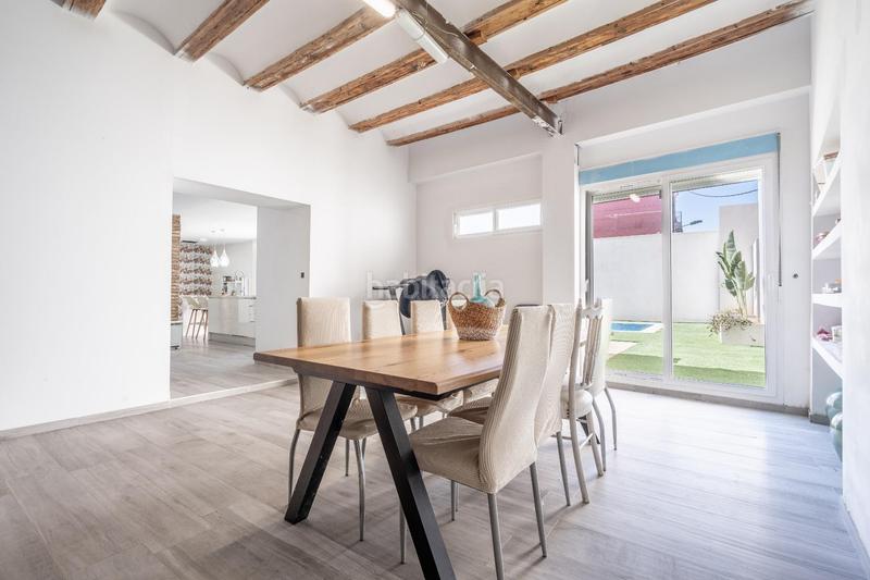 Foto ca51afe5-d74c-40ca-a17d-30fa150bd7ba. Haus mit parking pool in Natzaret Valencia