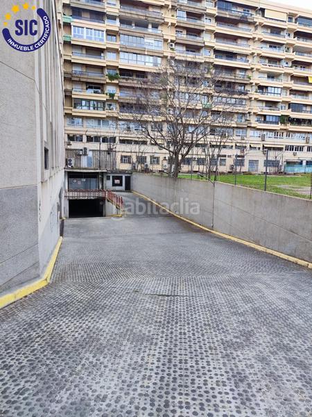 Foto 10ed8150-3b08-44e9-9ab9-b5a6ea68250f. Aparcament cotxe a El Botànic Valencia