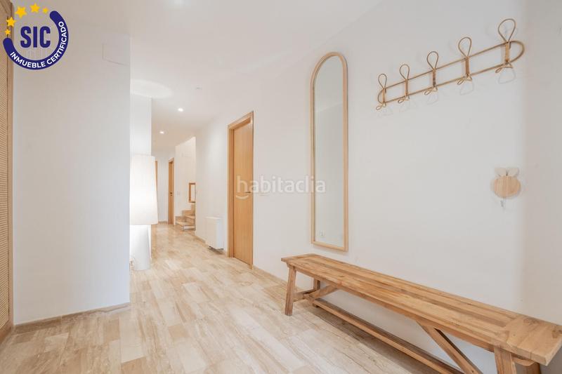 Foto e6467536-5137-4e1c-ae4d-e3aae530043e. Chalet con riscaldamento parcheggio piscina in La Cañada Paterna