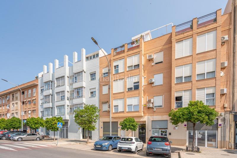 Foto 2584d8cf-5459-4b1e-9e09-49fb241a016e. Local comercial a Benimàmet Valencia