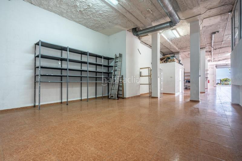 Foto 9bbf73f4-4955-41ab-930f-c0bd60cf34eb. Local comercial a Benimàmet Valencia