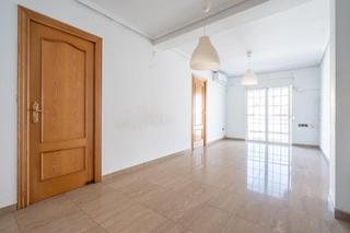Pis a Natzaret. Vivienda familiar con alma en el corazón de natzaret  terrazas,