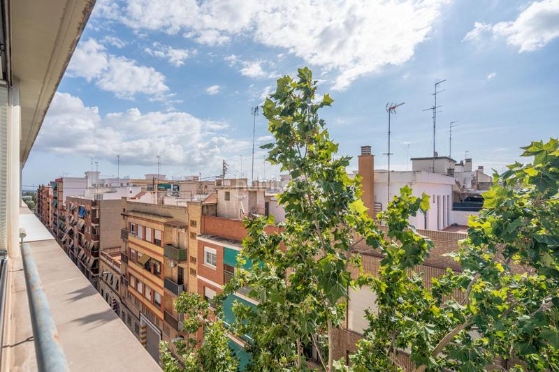 Foto ff66a152-93a4-46db-a561-36777012f342. Àtic amb aparcament a Barrio Benicalap Valencia