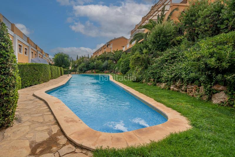 Foto 4ad3a802-2e86-4a8a-ab29-7580ecbca4e5. Casa adosada exclusivo adosado en una exclusiva ubicación. urbanización El Bosque junto al campo de golf. en Chiva
