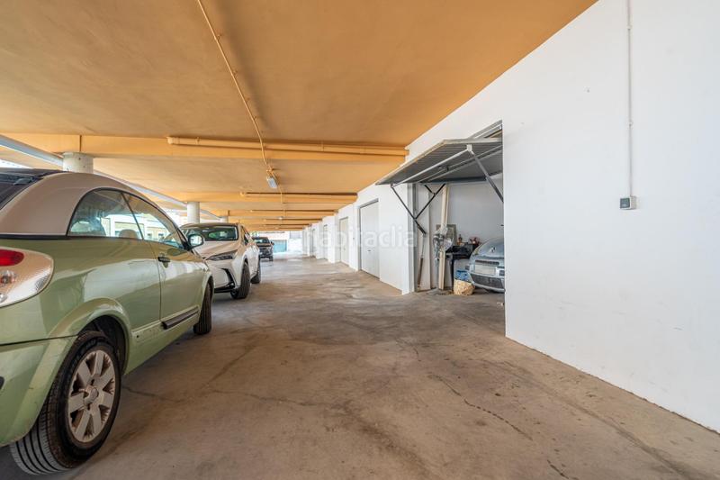 Foto 7b17e200-66c3-4890-bea9-f03dc5108c77. Casa adosada exclusivo adosado en una exclusiva ubicación. urbanización El Bosque junto al campo de golf. en Chiva
