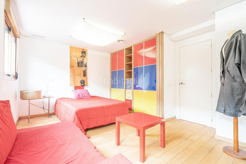Foto c13ed610-1912-48c2-b037-313a824043de. Casa adosada exclusivo adosado en una exclusiva ubicación. urbanización El Bosque junto al campo de golf. en Chiva