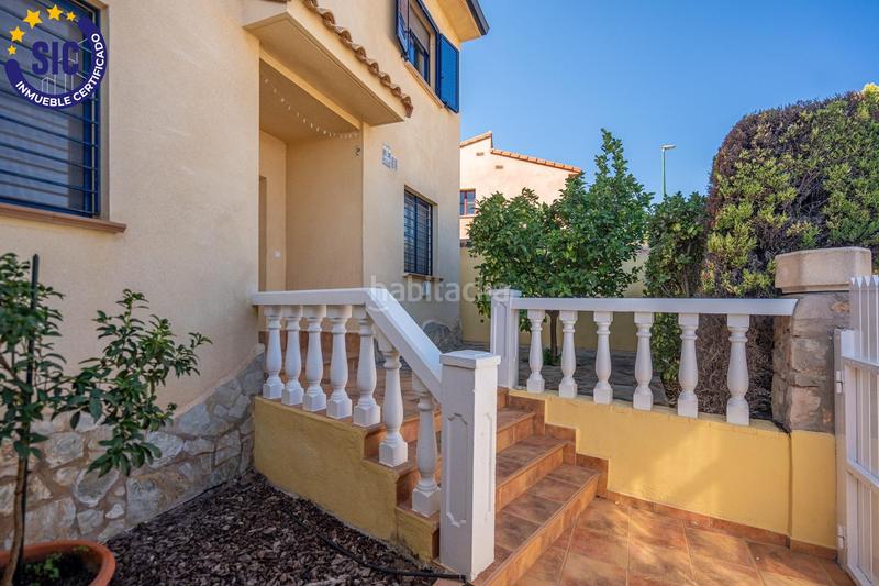 Foto 2b497cbe-6acd-45d1-99b9-a1dee1e00c27. Chalet con riscaldamento parcheggio piscina in Riba - roja de Túria