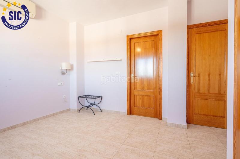 Foto 383778d5-b518-45a5-bba2-11918ae687cd. Chalet con riscaldamento parcheggio piscina in Riba - roja de Túria