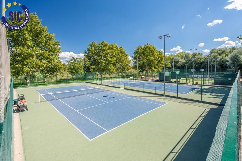 Foto 5c78c92a-7342-4a0d-a4ab-0a4148d73636. Chalet con riscaldamento parcheggio piscina in Riba - roja de Túria