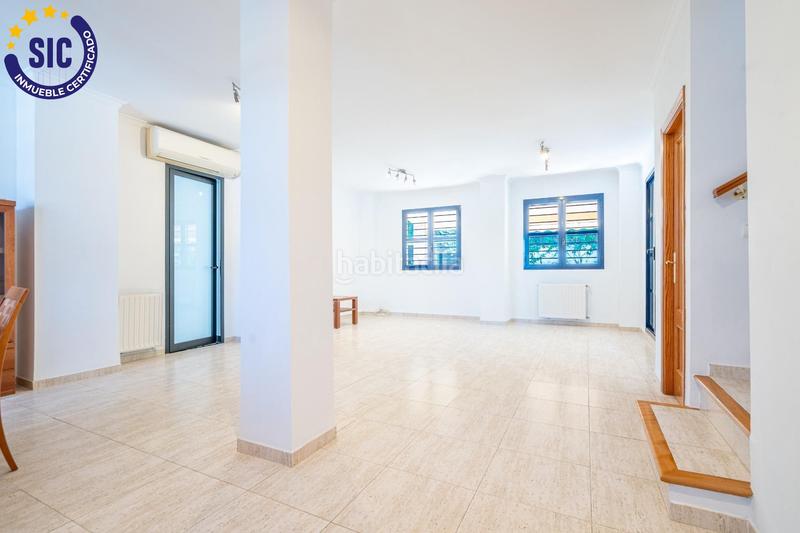 Foto 7c0fed59-770b-431e-a6f0-d5aa3037b3f1. Chalet con riscaldamento parcheggio piscina in Riba - roja de Túria