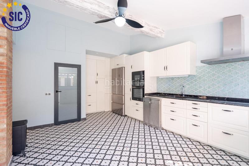 Foto 86f40a17-3272-4731-b49a-0693de957ecd. Chalet con riscaldamento parcheggio piscina in Riba - roja de Túria