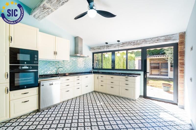 Foto 88ec244a-b704-477e-9c81-c00dd4113399. Chalet con riscaldamento parcheggio piscina in Riba - roja de Túria