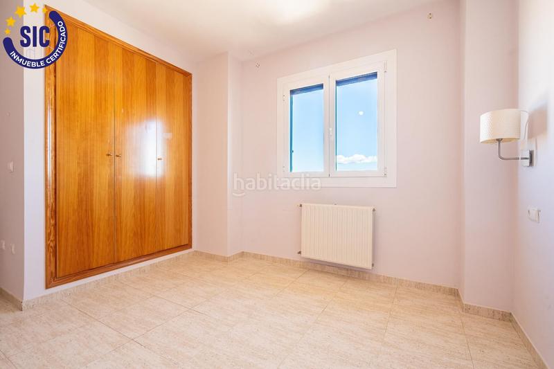 Foto b40a553b-7d8e-43e6-9365-e0b0a6778f65. Chalet con riscaldamento parcheggio piscina in Riba - roja de Túria