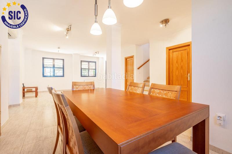 Foto c623cfb2-3774-4453-bfe5-9f1c8336e532. Chalet con riscaldamento parcheggio piscina in Riba - roja de Túria