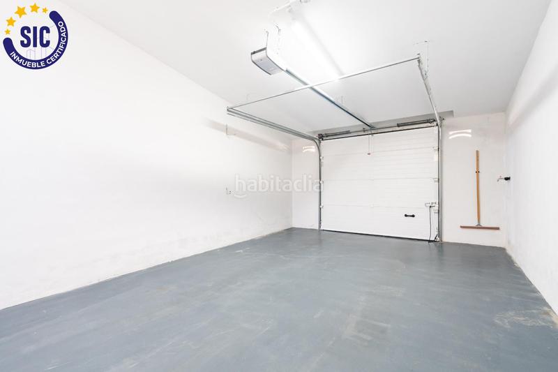 Foto c85eeead-4bfe-4c6c-9855-a20f56929295. Chalet con riscaldamento parcheggio piscina in Riba - roja de Túria