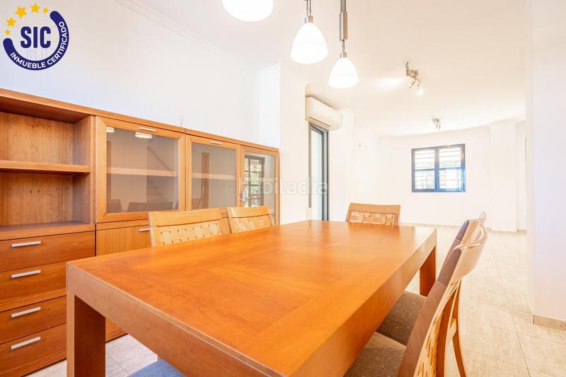 Foto d9741c0e-e9ed-4d74-846c-23e3cf5dcfc7. Chalet con riscaldamento parcheggio piscina in Riba - roja de Túria