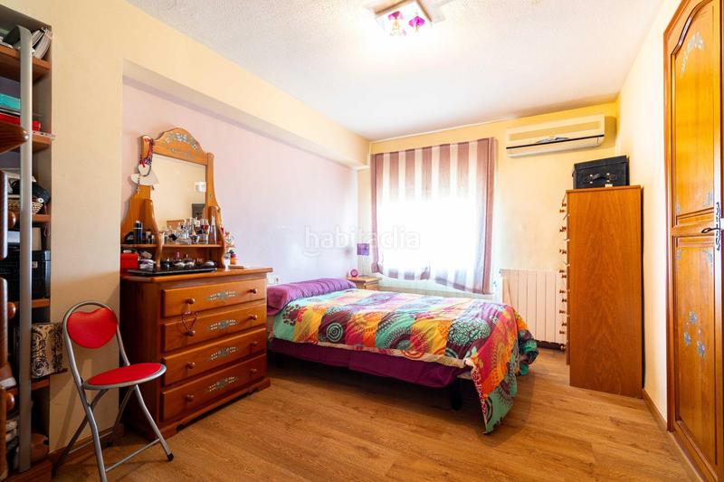 Foto 0d055fad-fcb3-4d80-bf3c-4621960806a8. Chalet con riscaldamento piscina in Polígono Mas del Jutge Torrent