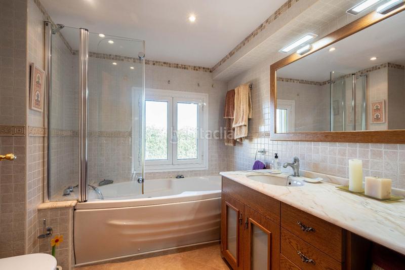 Foto 5f197d4d-4834-4924-bc12-6d478fa2a6a2. Chalet con riscaldamento piscina in Polígono Mas del Jutge Torrent