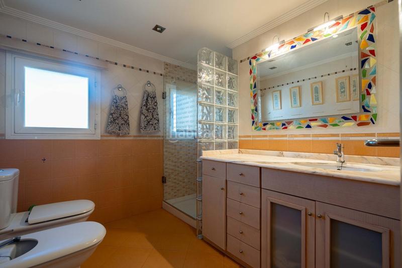 Foto 76054b35-64f6-4290-bbbe-8f0b51d258ab. Chalet con riscaldamento piscina in Polígono Mas del Jutge Torrent