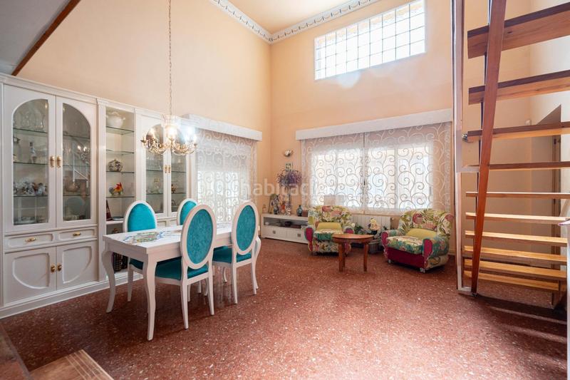 Foto 831c2901-b92b-468d-a476-bff4c8a21260. Chalet con riscaldamento piscina in Polígono Mas del Jutge Torrent