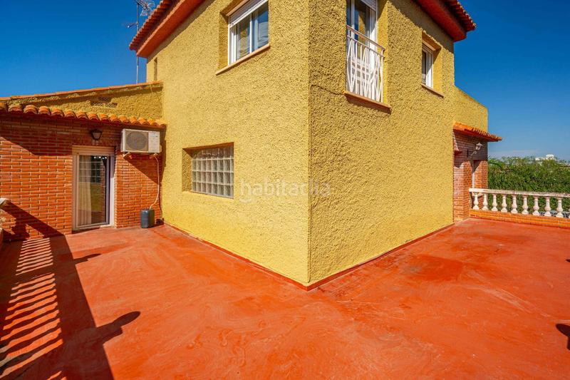 Foto a0d86d05-50fd-44d7-94c3-9b4fba1aa3e2. Chalet con riscaldamento piscina in Polígono Mas del Jutge Torrent