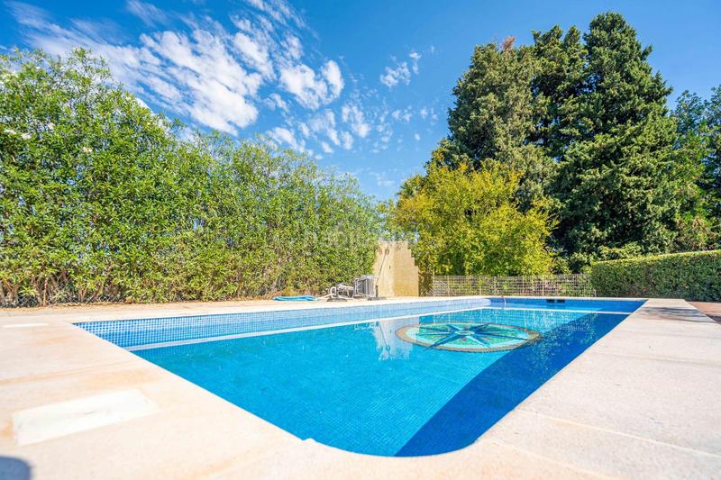 Foto a75f348c-84c6-4c8b-96ab-42164af787a3. Chalet con riscaldamento piscina in Polígono Mas del Jutge Torrent