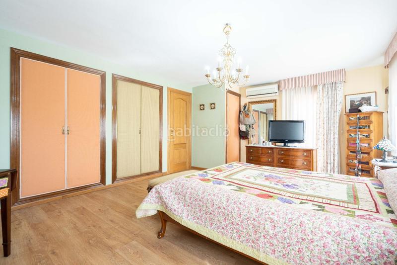 Foto b655b24b-bcb1-4768-afaf-e17b823b5ba9. Chalet con riscaldamento piscina in Polígono Mas del Jutge Torrent