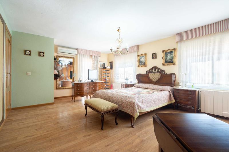 Foto d64bedef-3325-44da-92a3-2a3fa3d6ae38. Chalet con riscaldamento piscina in Polígono Mas del Jutge Torrent