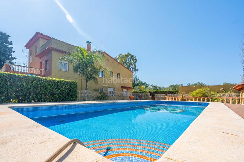 Foto dd8f76ac-dad0-4fe8-8590-32aaab32f18e. Chalet con riscaldamento piscina in Polígono Mas del Jutge Torrent