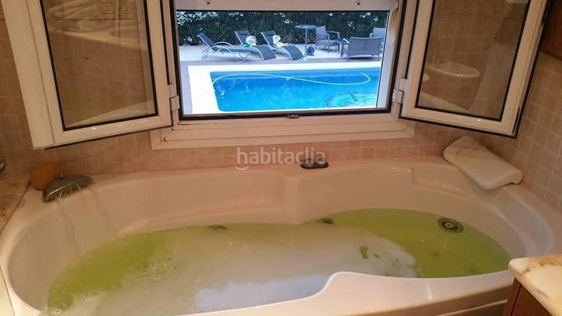 Foto ec62aa65-7c69-46ed-90c1-fa9a4914950e. Chalet con riscaldamento piscina in Polígono Mas del Jutge Torrent