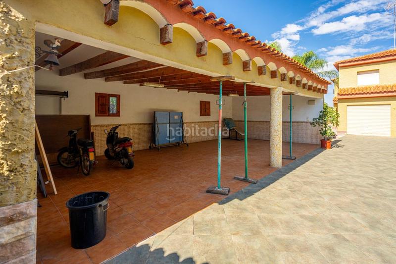 Foto f561d6f5-1e87-4a08-874b-cbaa1056a5c7. Chalet con riscaldamento piscina in Polígono Mas del Jutge Torrent