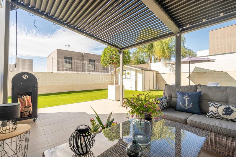 Foto 240f584a-bf2b-4d9d-888e-6623edbf5a71. Maison jumelée avec chauffage parking piscine dans San Antonio de Benagéber