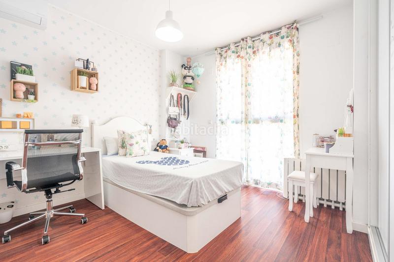 Foto 264ee3a1-db9a-4bc2-a043-a7259a480364. Maison jumelée avec chauffage parking piscine dans San Antonio de Benagéber