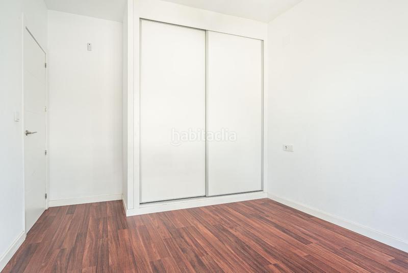 Foto 3abe53b7-6427-453d-95c4-b9db71f7ae10. Maison jumelée avec chauffage parking piscine dans San Antonio de Benagéber