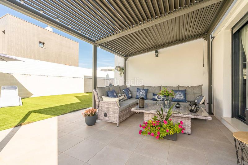 Foto 5d1e7e1c-3510-4b8c-a985-209bdcfd9c3f. Maison jumelée avec chauffage parking piscine dans San Antonio de Benagéber