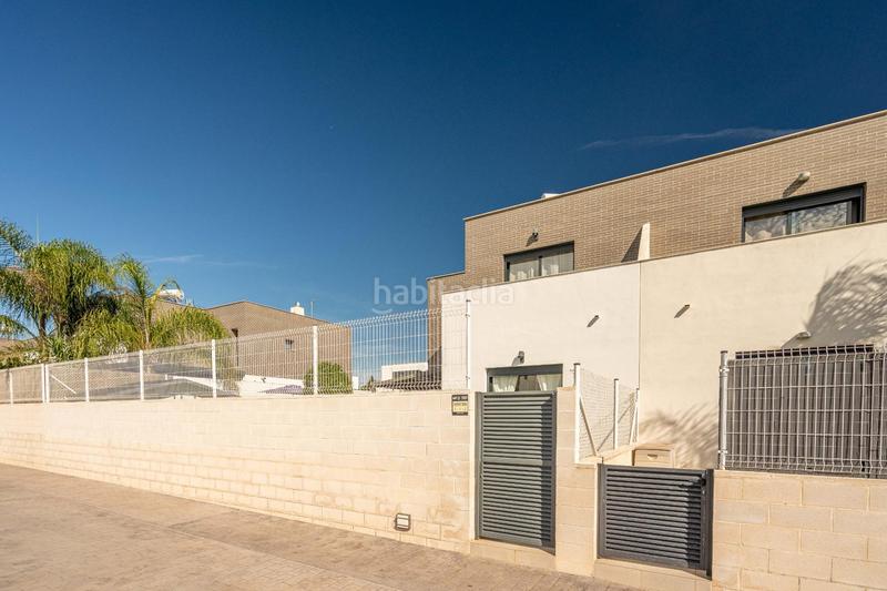 Foto 695f4b03-b60d-4444-b9c3-ab1ab2cf9458. Maison jumelée avec chauffage parking piscine dans San Antonio de Benagéber