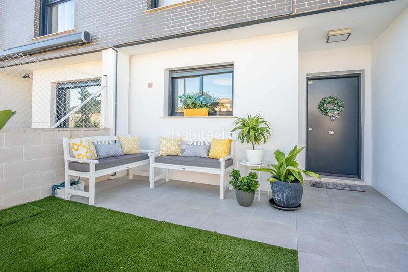 Foto 7ca6cf1f-4b37-4100-8151-8b72585ad366. Maison jumelée avec chauffage parking piscine dans San Antonio de Benagéber