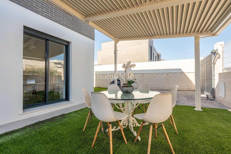 Foto 9661eeee-90d8-464e-8e8c-445b53fb21ef. Maison jumelée avec chauffage parking piscine dans San Antonio de Benagéber