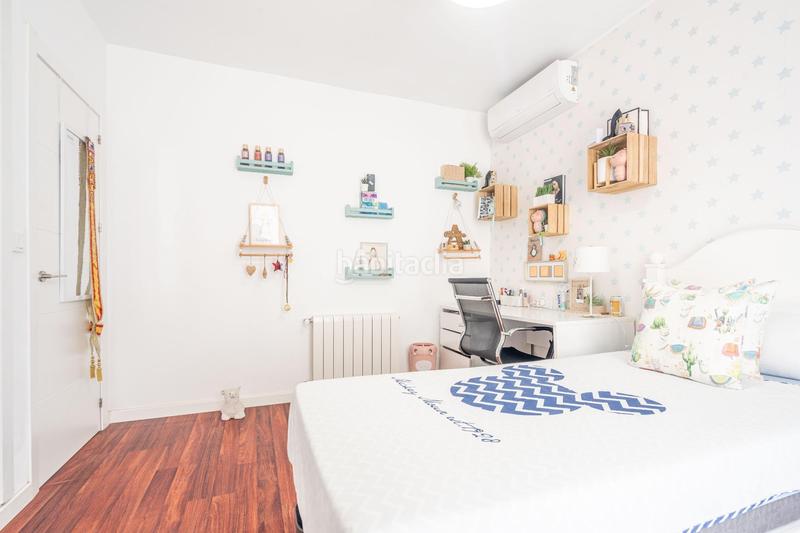 Foto ca42e978-6e06-4f3b-9466-1364a7c1c864. Maison jumelée avec chauffage parking piscine dans San Antonio de Benagéber